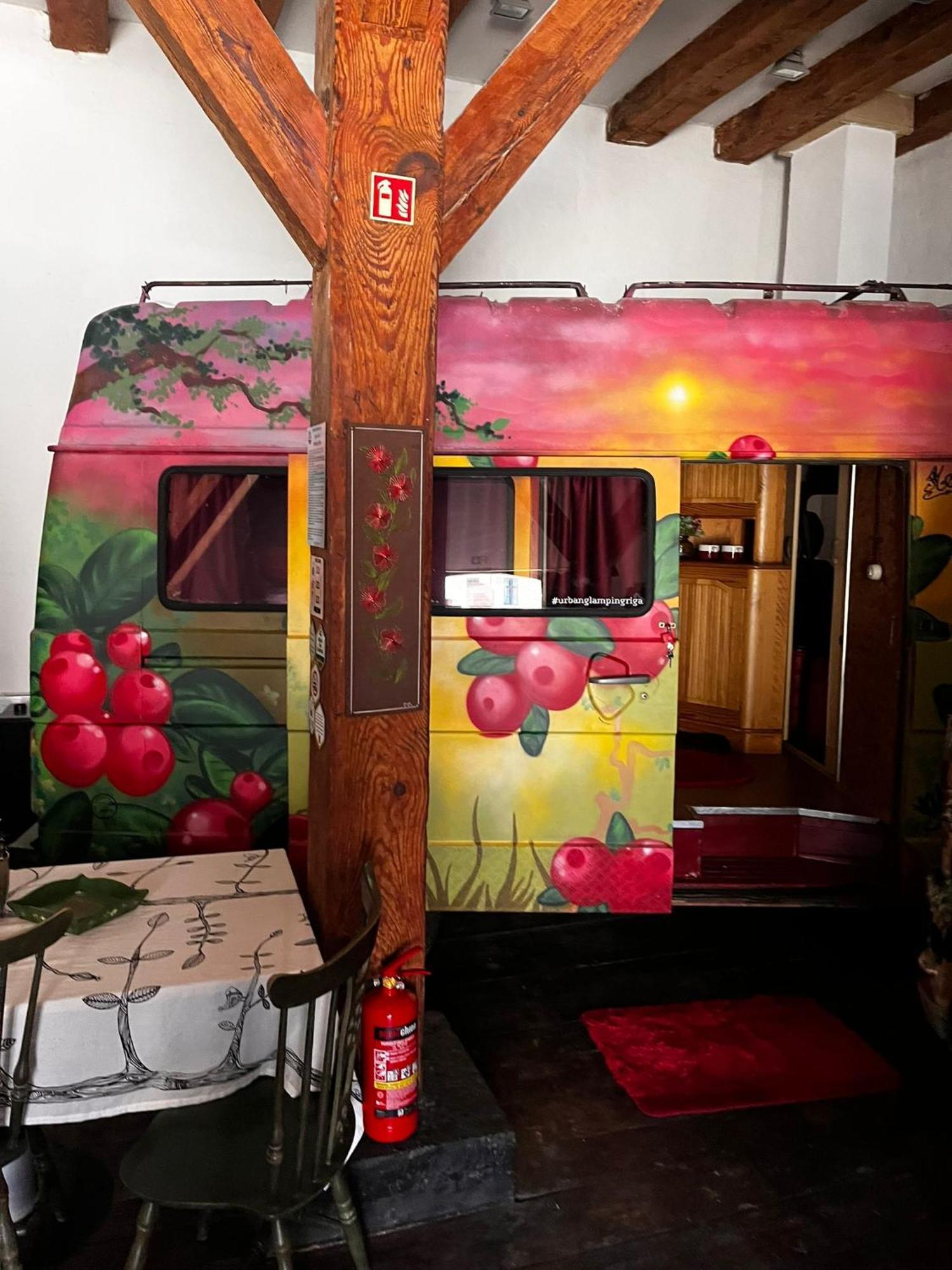 Urban Van Glamping Riga Exteriér fotografie